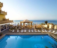 Hellenia Yachting Hotel