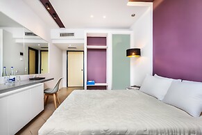 Atrium Hotel