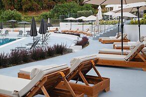 Atrium Hotel