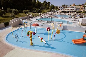 Atrium Hotel