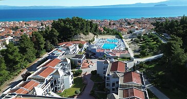 Atrium Hotel