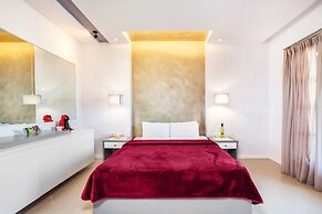 Atrium Hotel