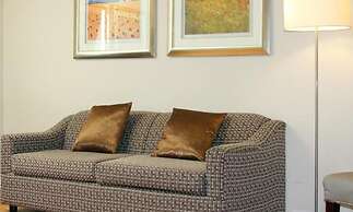 Red Lion Inn and Suites