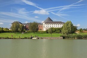 Grand Magic Hotel Marne La Vallée