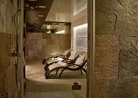 Hanza Hotel