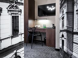 Hotel Logos