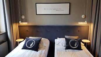 Hotel Logos