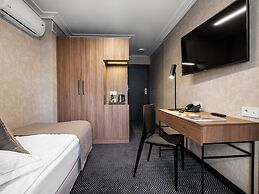 Hotel Logos
