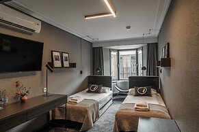 Hotel Logos