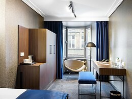 Hotel Logos