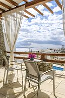 Pelican Bay Hotel