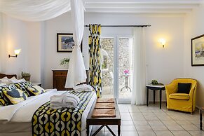 Pelican Bay Hotel