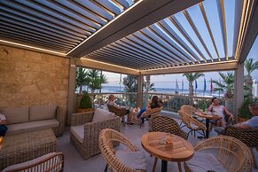 Cactus Beach Hotel