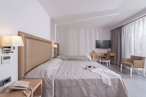 Cactus Beach Hotel