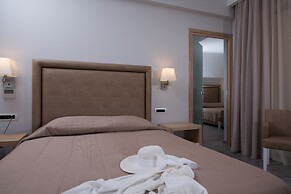 Cactus Beach Hotel