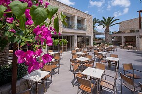 Cactus Beach Hotel