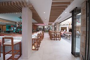 Cactus Beach Hotel