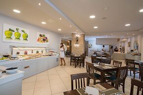 Cactus Beach Hotel