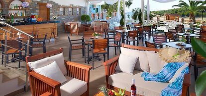 Blue Dolphin Hotel