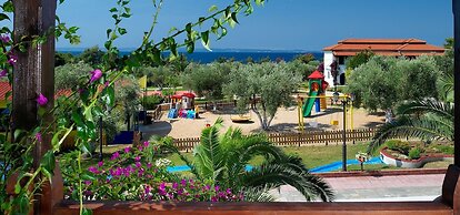 Blue Dolphin Hotel