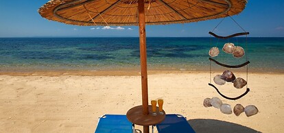Blue Dolphin Hotel