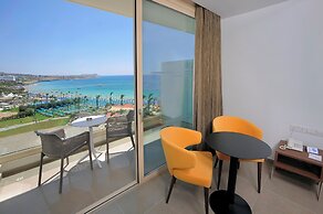 Nelia Beach Hotel & Spa