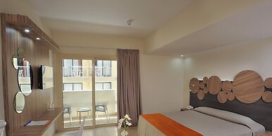 Nelia Beach Hotel & Spa