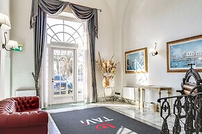 Hotel de La Ville