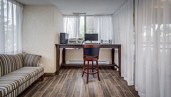 Monte Carlo Inn Toronto - Markham