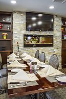 Monte Carlo Inn Toronto - Markham