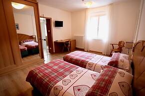 Hotel Pinzolo Dolomiti