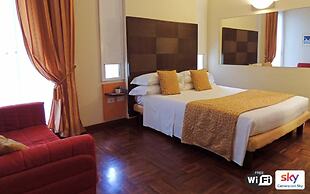 HamilTown Hotel