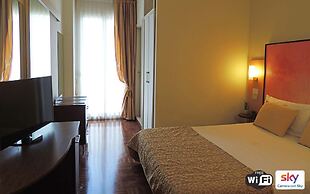 HamilTown Hotel