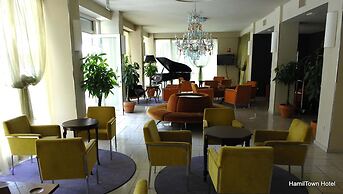 HamilTown Hotel