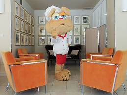 HamilTown Hotel