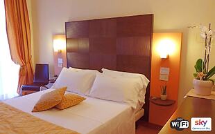 HamilTown Hotel