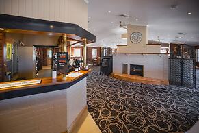 Country Club Villas