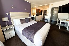 Tides Hotel