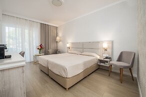 Atlantis Hotel