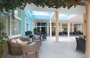Atlantis Hotel