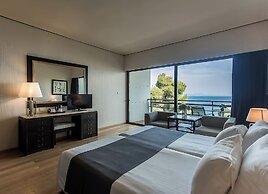 Corfu Holiday Palace Hotel