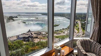 Oakes Hotel Overlooking the Falls