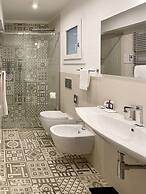 Touring Hotel