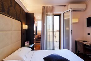Touring Hotel