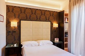 Touring Hotel
