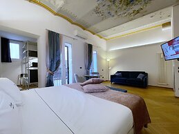 Touring Hotel