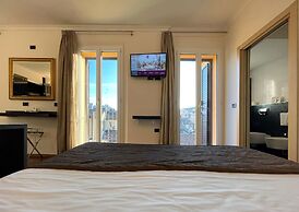 Touring Hotel