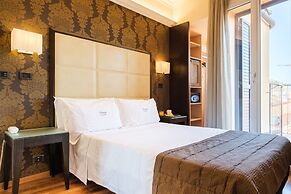 Touring Hotel