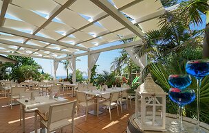 La Bussola Hotel Restaurant