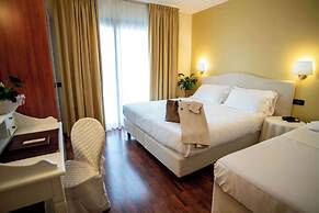 Admiral Hotel Villa Erme
